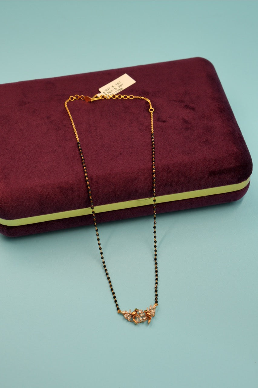 Double Parrot Black Moissanites